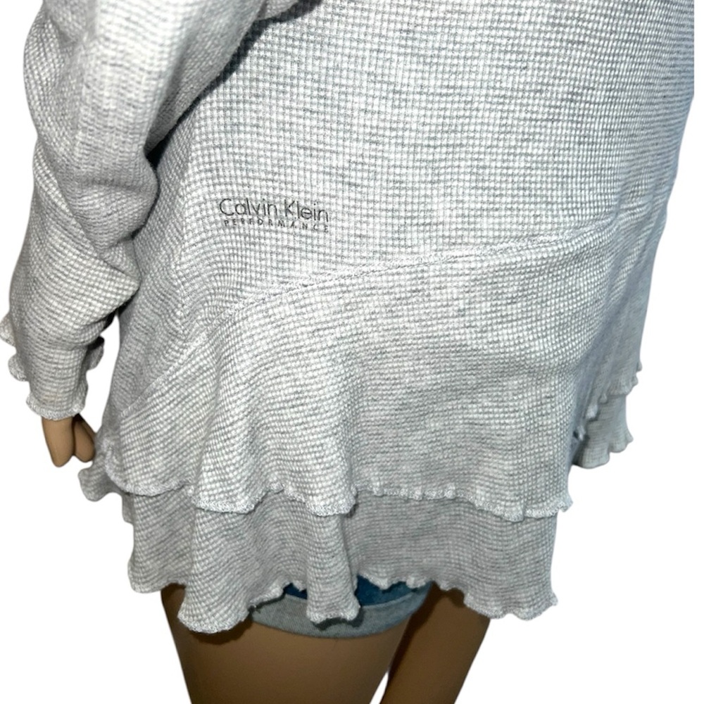 CALVIN KLEIN | PERFORMANCE WAFFLE PULLOVER HOODIE - Picture 4 of 10